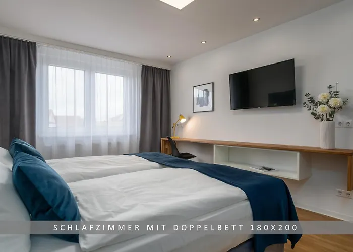Leinetal Mit Kamin & Kaminholz, 1-3 Personen , Schlafzimmer Mit Boxspringbett 180x200 & Hochwertige Hotelbettwaesche, Bequemes Einzelbett Im Wohnzimmer, Terrasse, Einbaukueche, *